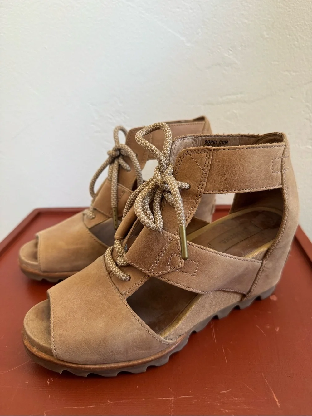 Sorel Joanie Full Grain Leather Lace Up Wedge Open Toe Sandals Tan Brown